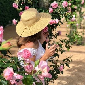 Meet your Posher, Taylor